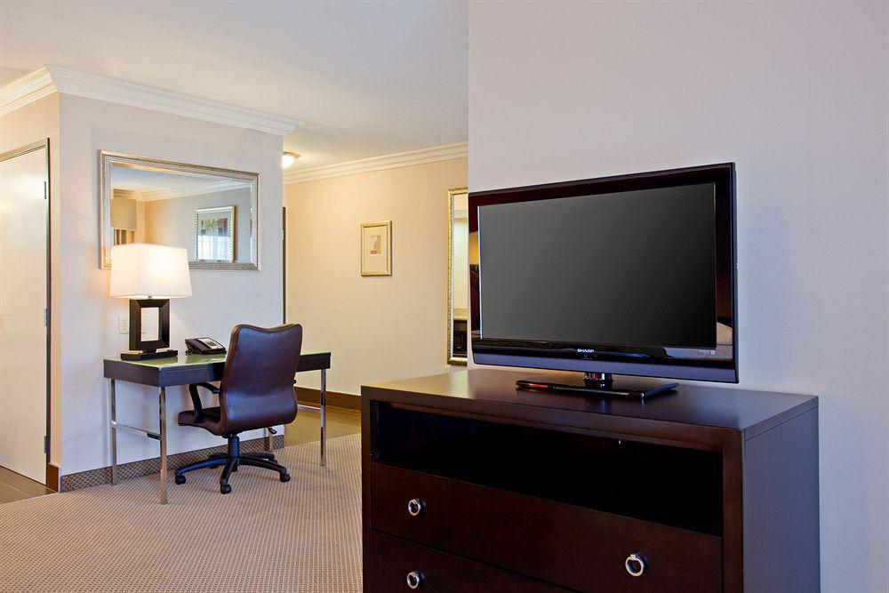 Holiday Inn Express Hotel & Suites Twentynine Palms, An Ihg Hotel Rum bild